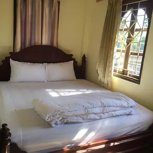 Viengchalern Gasthof Luang Prabang