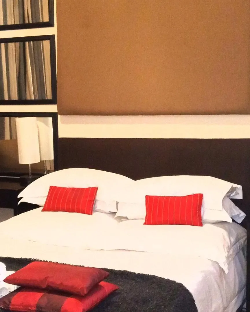 Liberty Lodge Guest House Le Cap