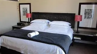 Liberty Lodge Guest House Le Cap